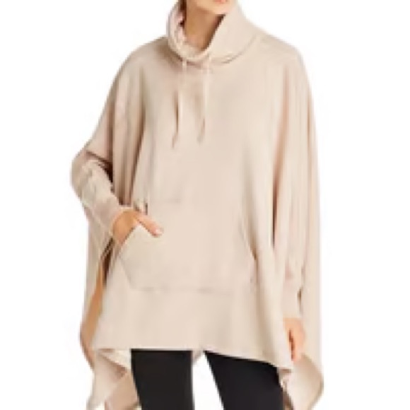 UGG Poncho, Beige, Very Cozy - Picture 4 of 14